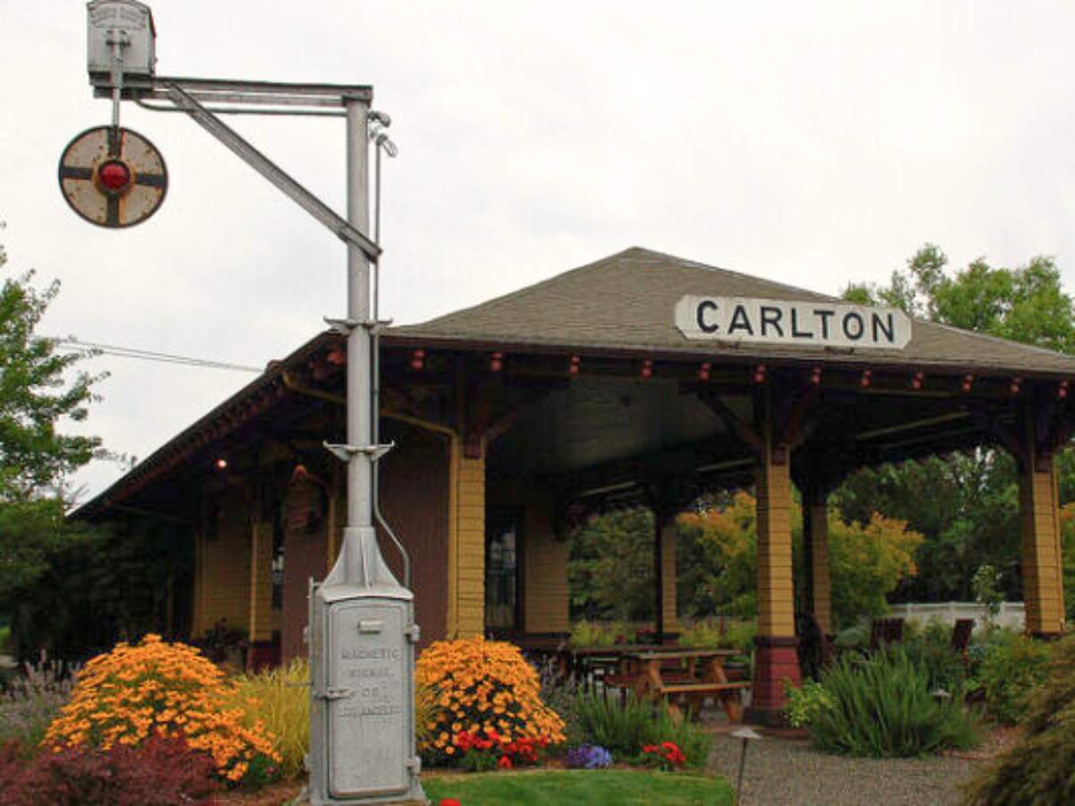 The old train depot in Carlton, Oregon.
