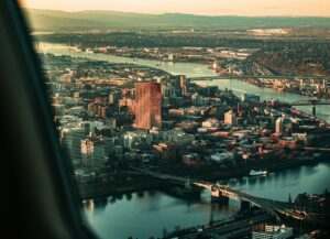Overview view of Portland, Or. Should I live in Portland or Vancouver